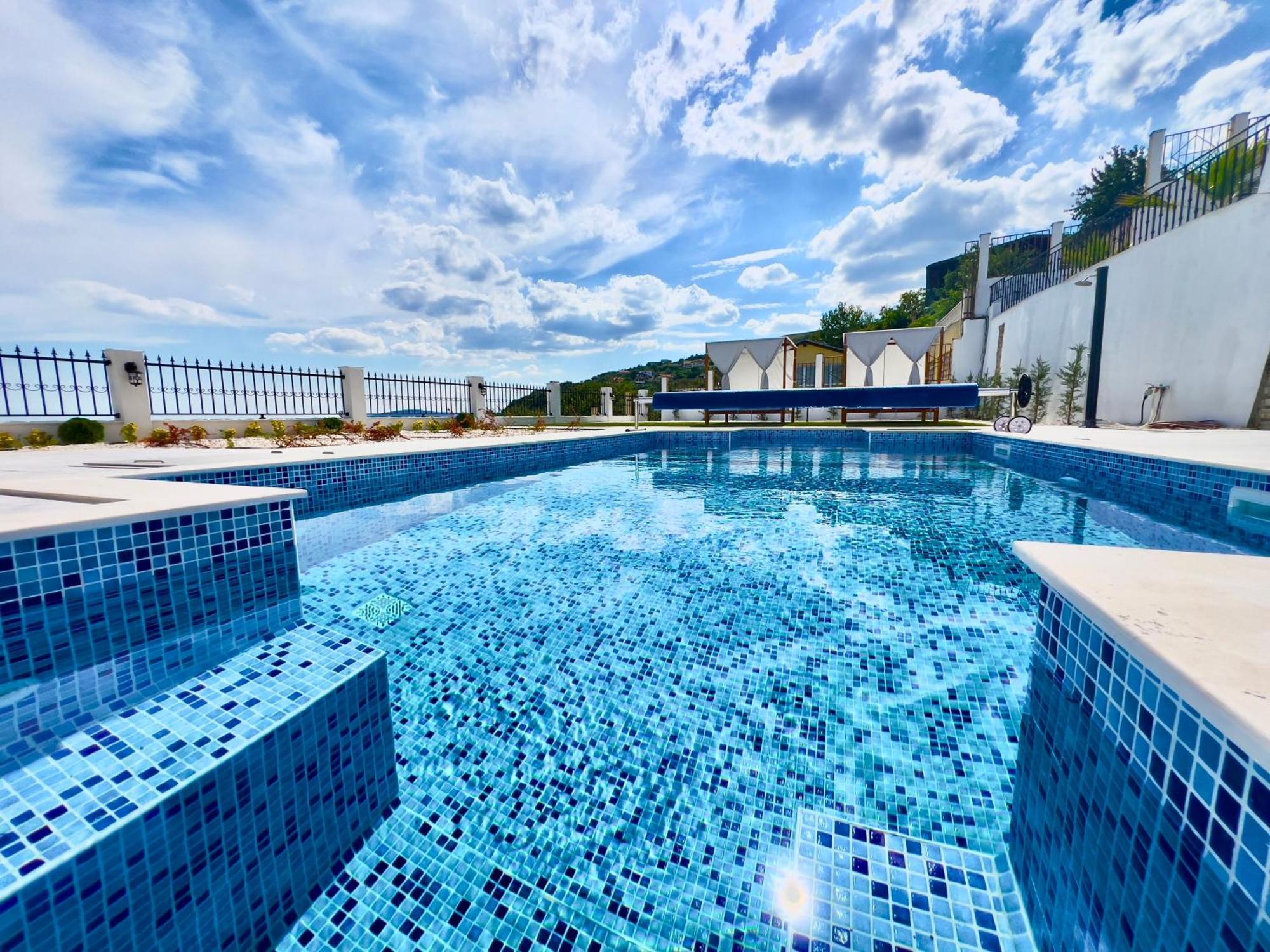 The White Pearl Boutique Villa بالشيك المظهر الخارجي الصورة