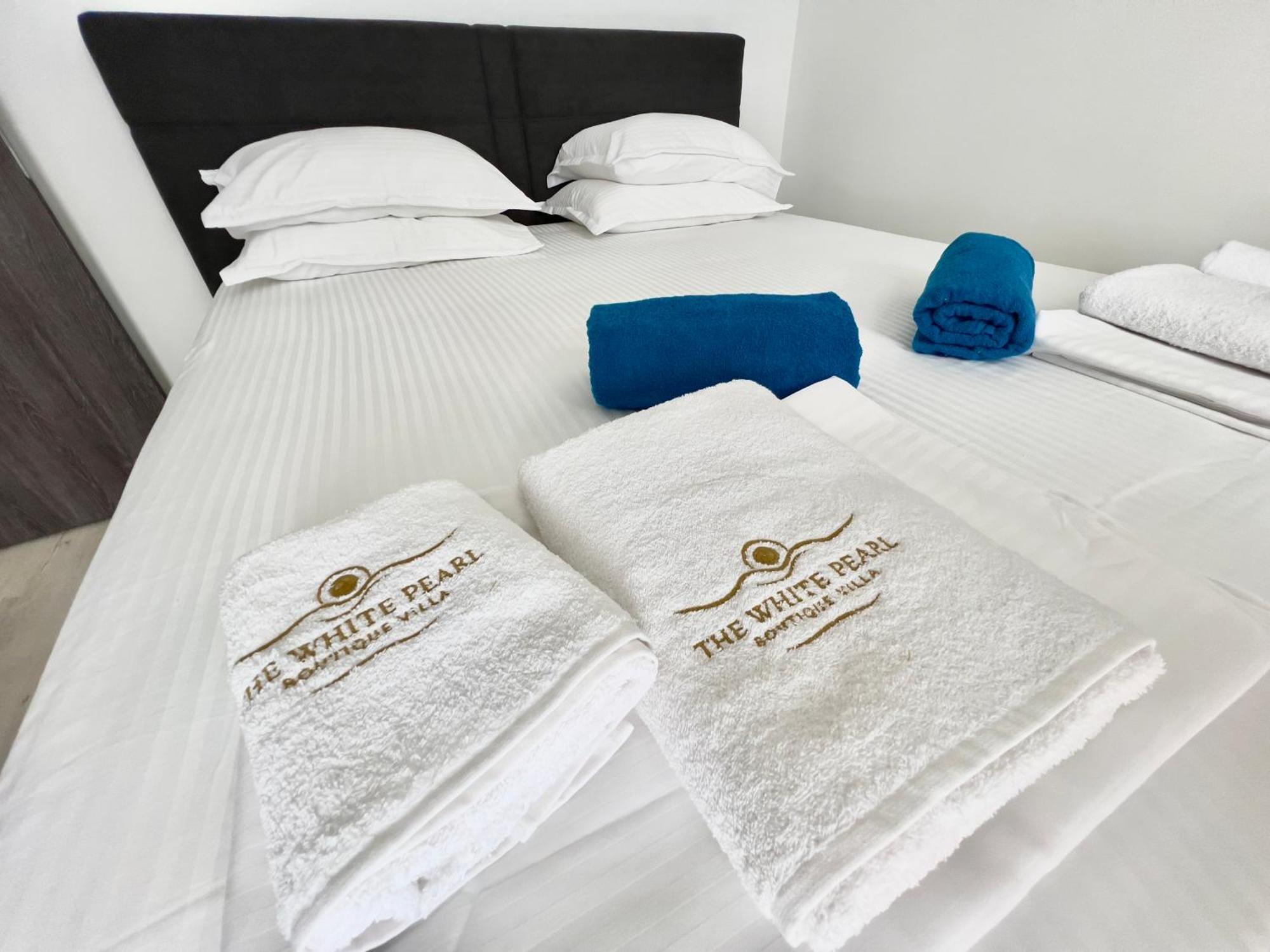 The White Pearl Boutique Villa بالشيك المظهر الخارجي الصورة
